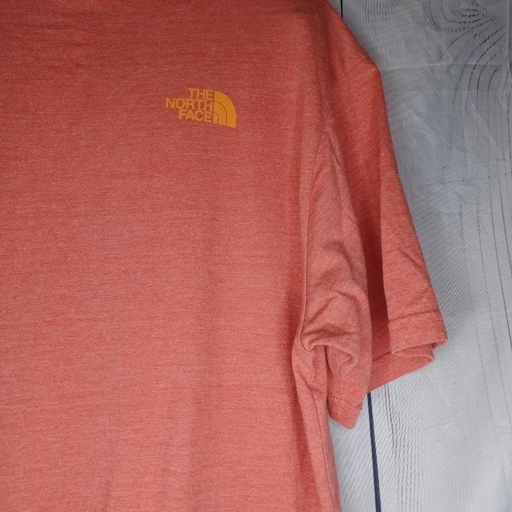 The North Face Slim Fit Men's Graphic T-Shirt